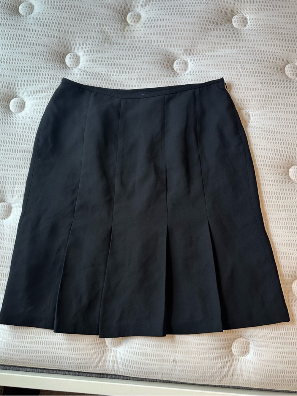 Black Pleated A-Line Womens Skirt Sz 18 Office Workwear Business Suit Separates